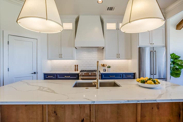 Installation Tips for White Quartz Kitchen Countertops