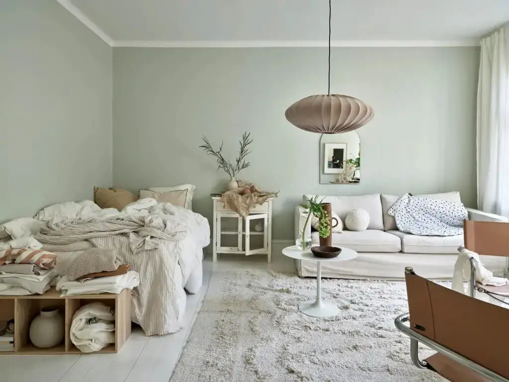 Nature-Inspired Bedrooms Green Accent Walls for a Refreshing Look