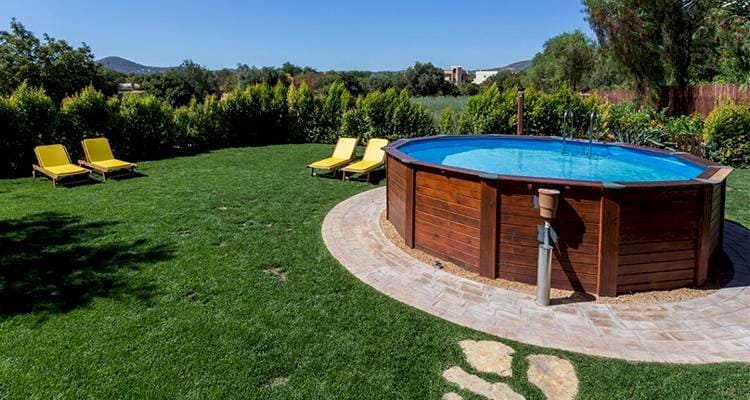 Understanding the Costs What to Expect When Investing in an In Ground Pool