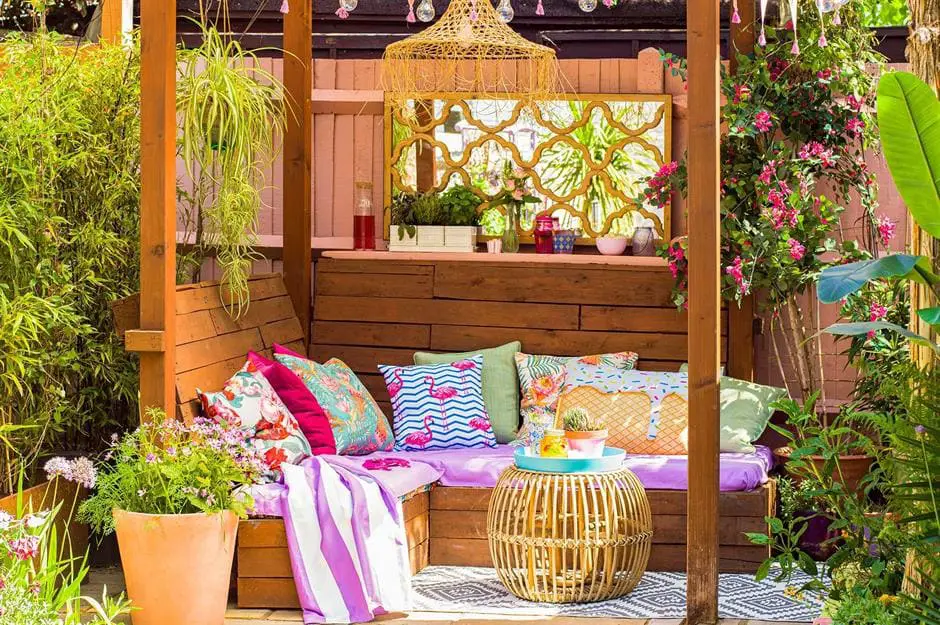 Creative Garden Fence Ideas to Transform Your Outdoor Space