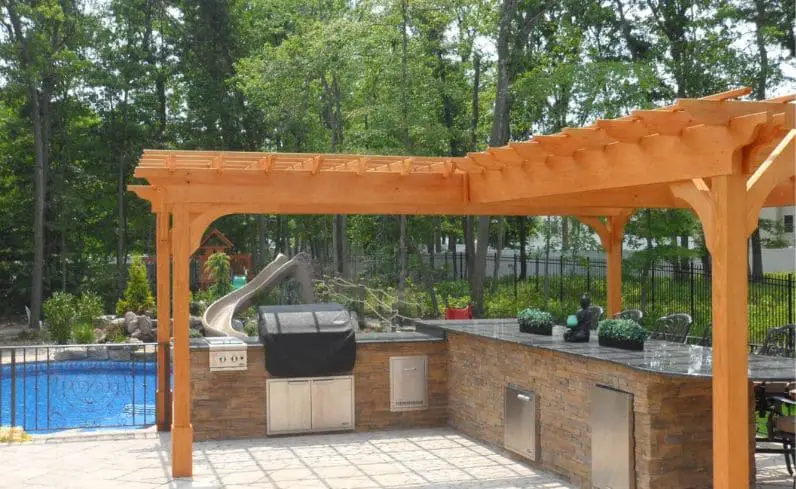 How to Plan and Build Your Dream Outdoor Kitchen and Bar