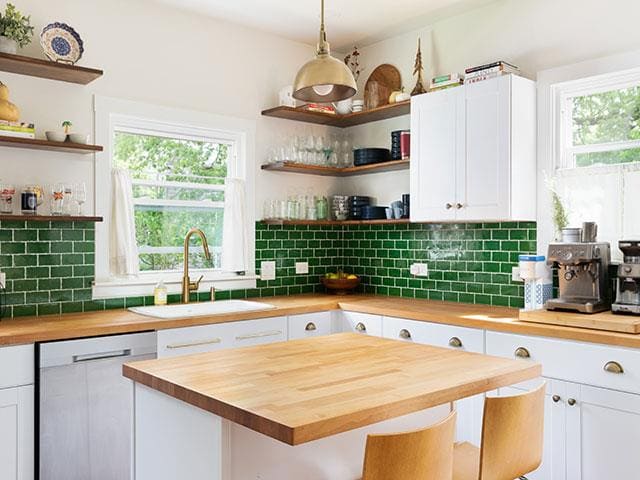 Transform Your Kitchen with a Whitewashed Brick Backsplash