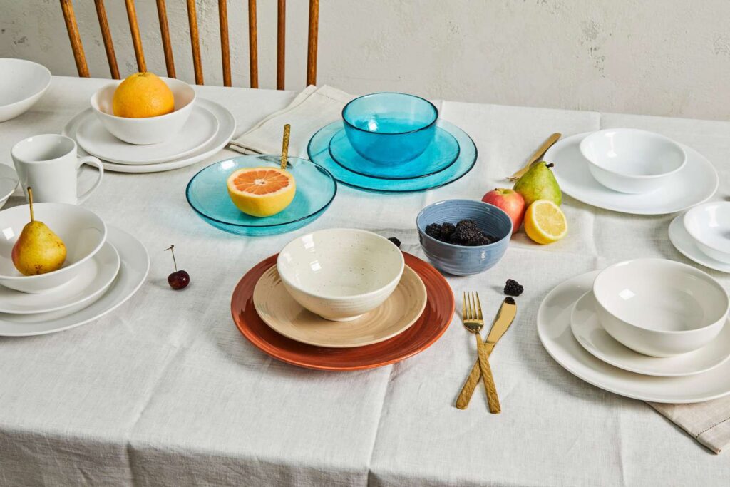 Top 10 Dinner Sets to Elevate Your Dining Experience in 2024